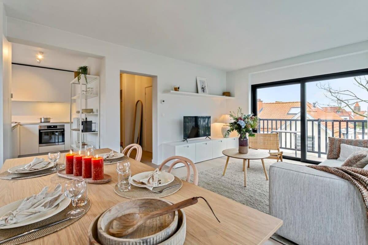 Huswell - Renovated Apartment By The Beach In Knokke-Heist Exterior photo